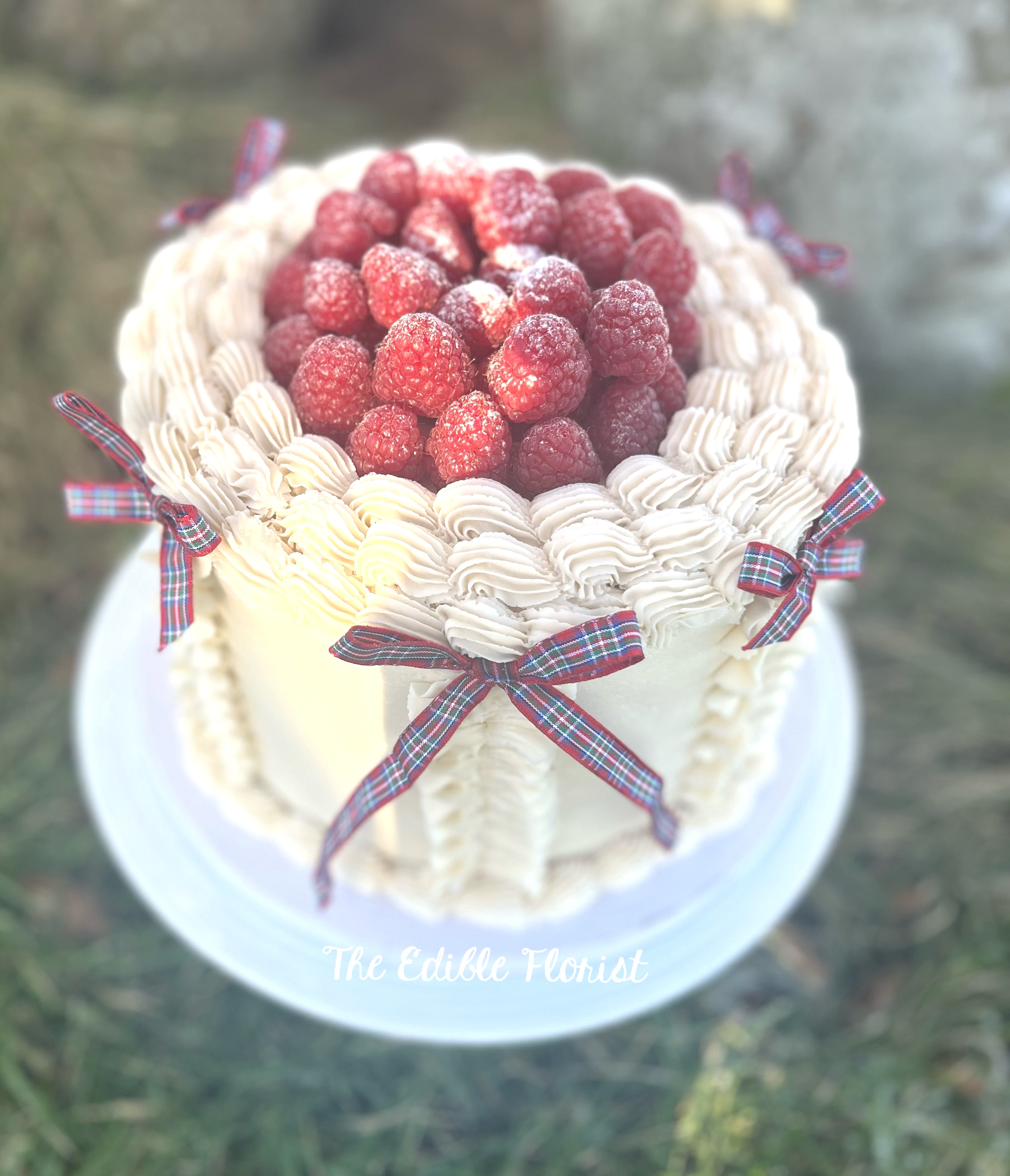 The Botanical Artist Cake